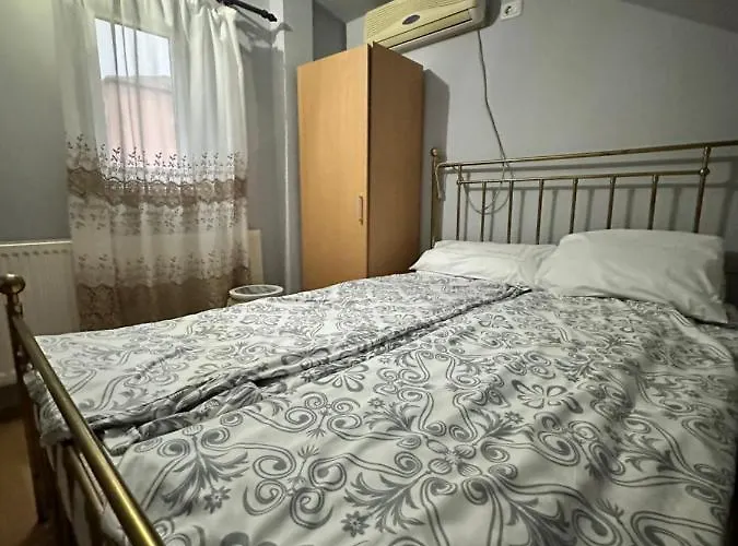 Georgiana 2 Πανσιόν 3*