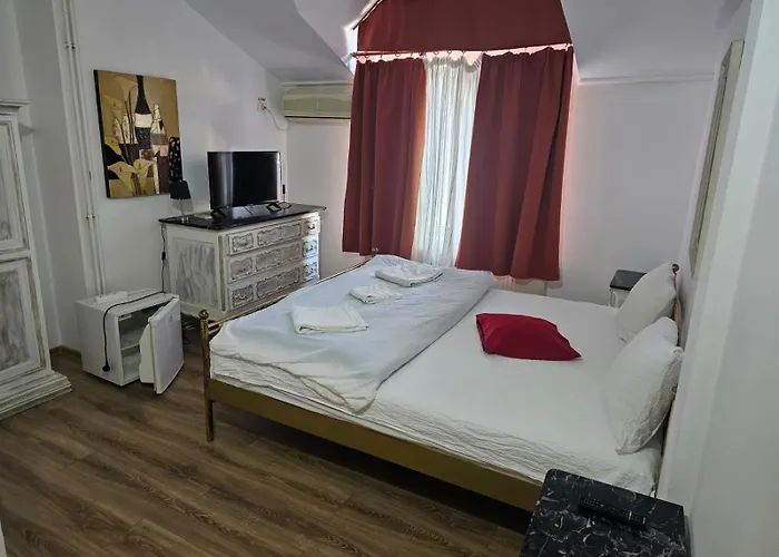 Georgiana 2 Πανσιόν 3*